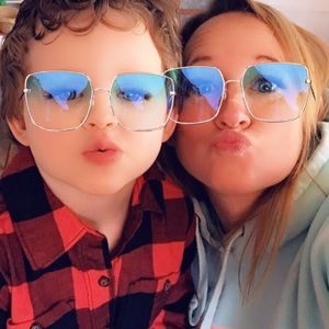 Meet your Posher, Missy